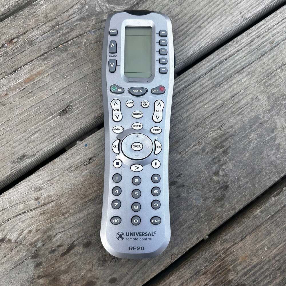 Universal Remote Control RF20 MasterControl Advanced Learning Remote